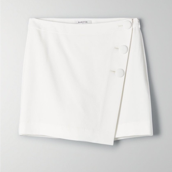 Aritzia Dresses & Skirts - NWT Aritzia White Skort